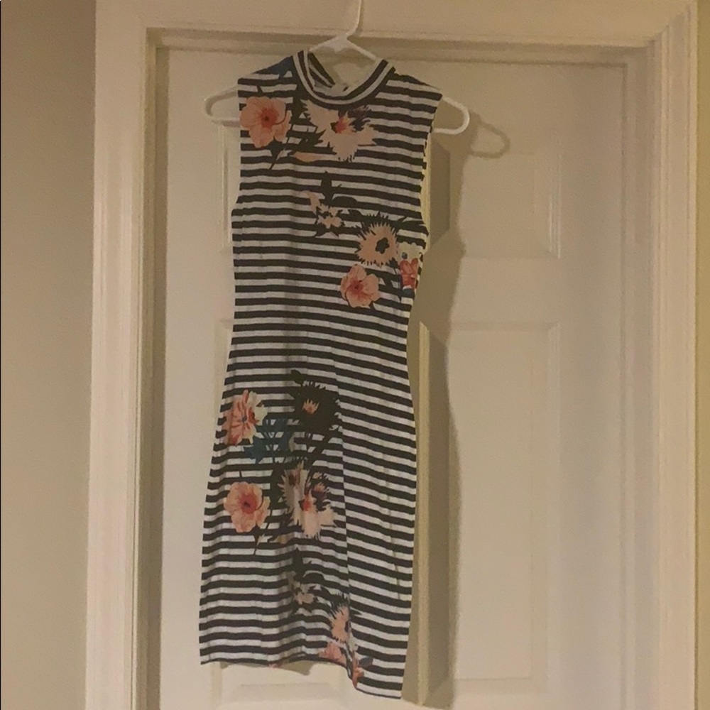 Fitted dress